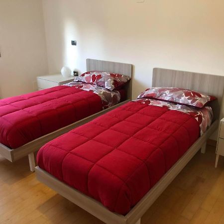 Appartamento A Casa Di Tamy 法布里亚诺 外观 照片